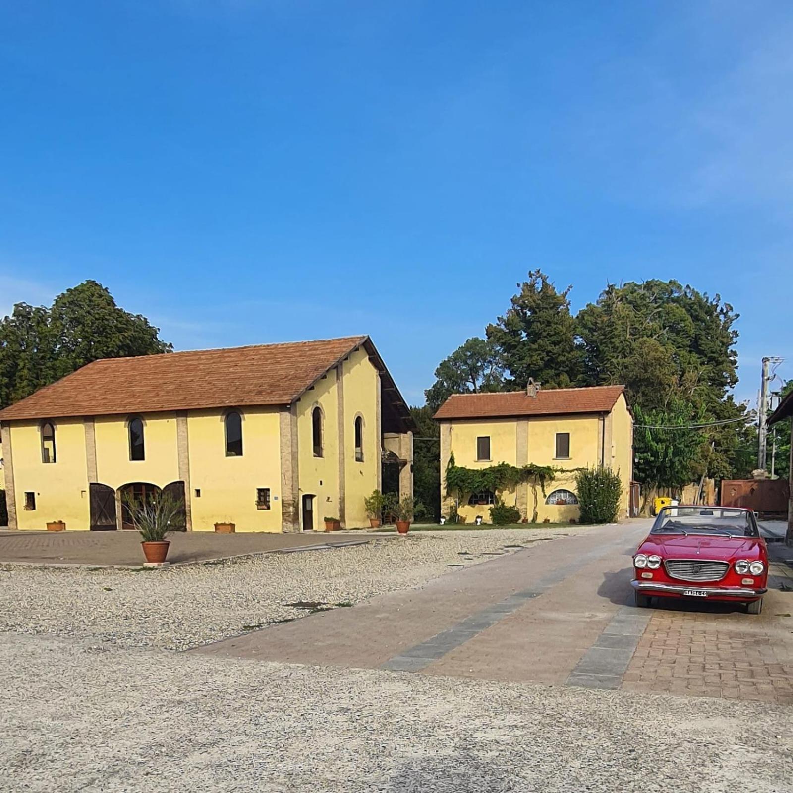 Agriturismo Le Corti Della Gualdana Voghera Exteriér fotografie